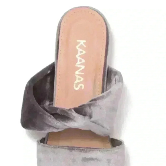 KAANAS Siena Velvet Twisted Knot Mule Size 6 - Picture 4 of 8